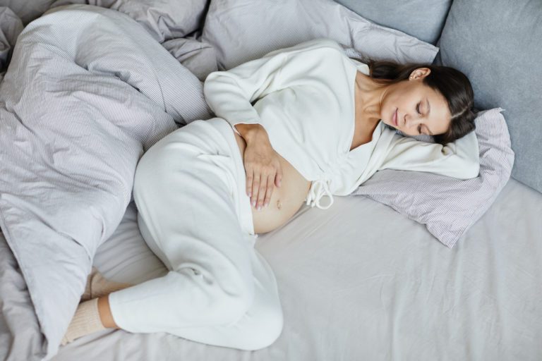 Milbenspray – Gefährlich während der Schwangerschaft?